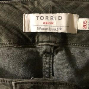 Torrid size 20 short Olive green jeans.
